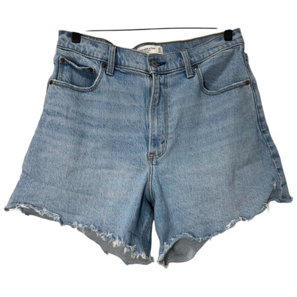 Abercrombie & Fitch High Rise The Dad Short size 31